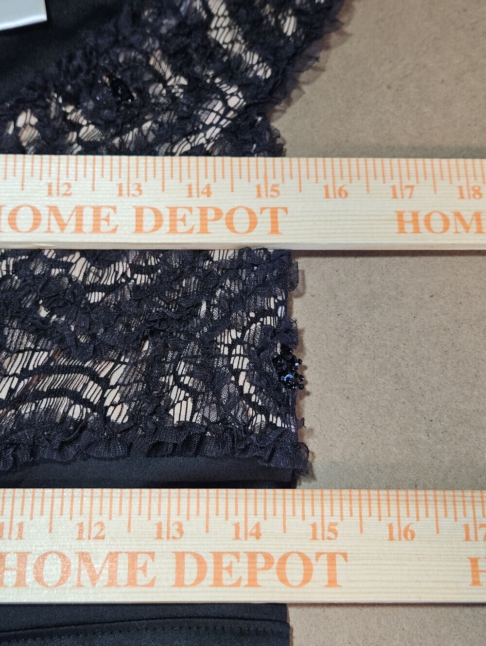 0078 Tadashi Shoji Black Lace Sheath Dress Size 6 Elegant Cocktail Formal Beaded - Picture 11 of 12